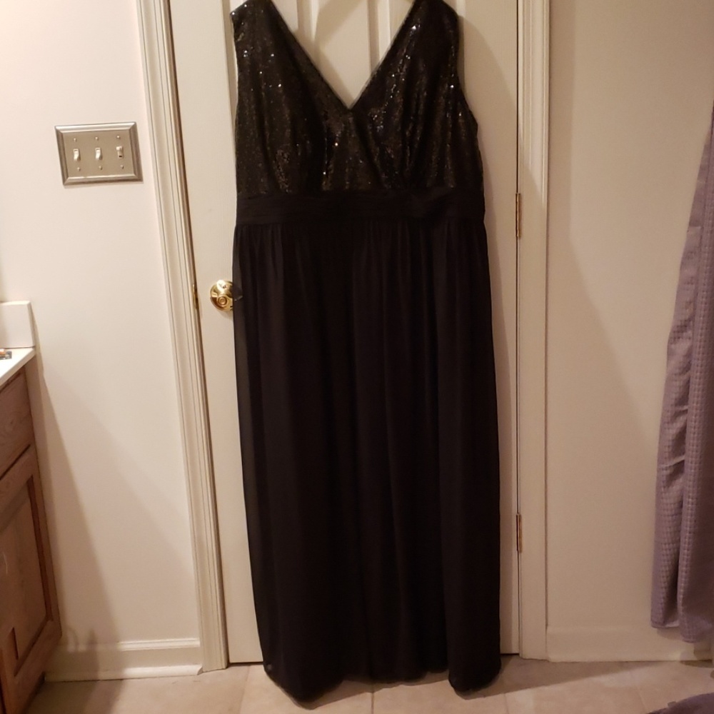 Black Sequin Formal Dress - Picture 2 of 5